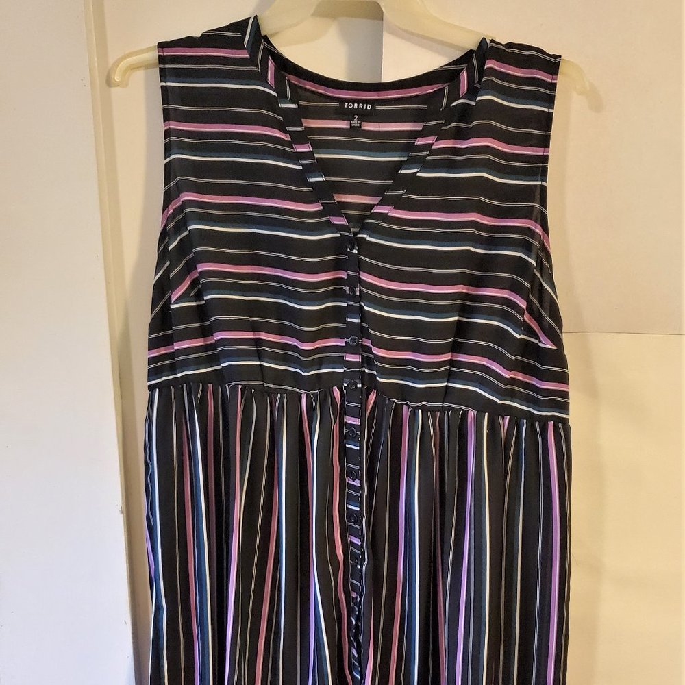 Torrid Sleeveless High Low Tunic Top Women's Striped Button Up Size 2